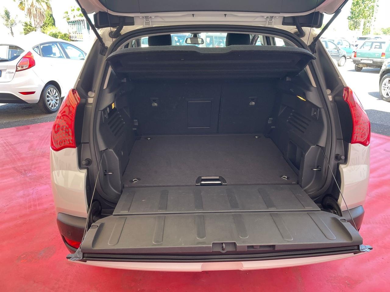 Peugeot 3008 1.6 HDi 112CV Tecno