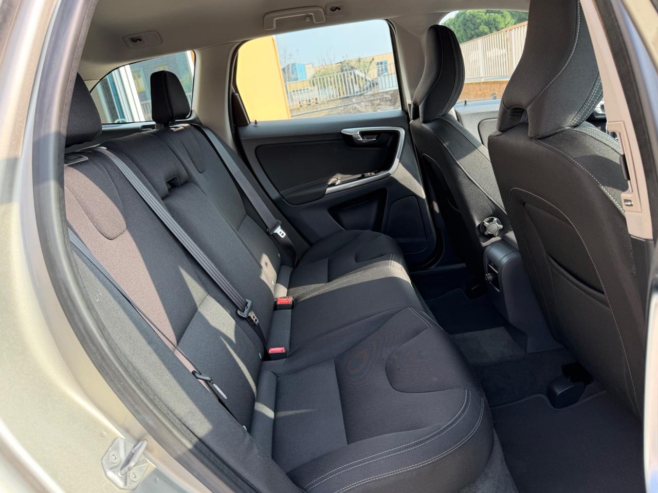 Volvo XC 60 XC60 D3 Geartronic Momentum