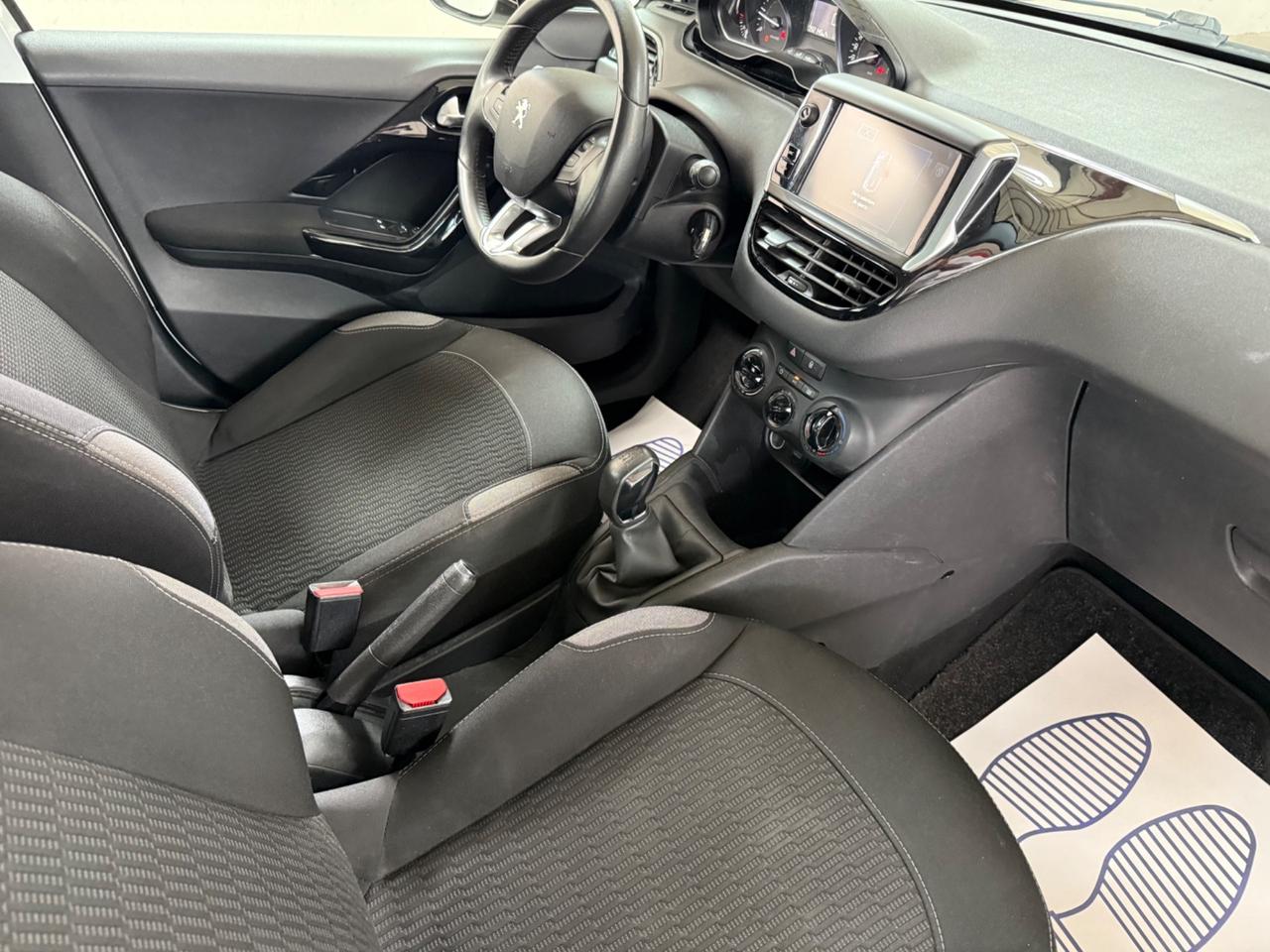 Peugeot 208 1.6 BlueHDi 75Cv 5 porte - 2015