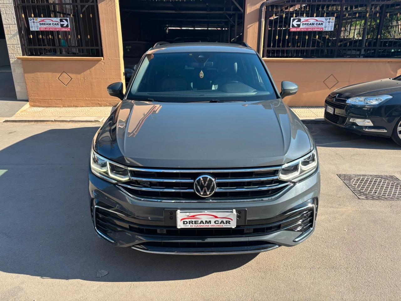 Volkswagen Tiguan 2.0 TDI 150 CV SCR DSG R-Line