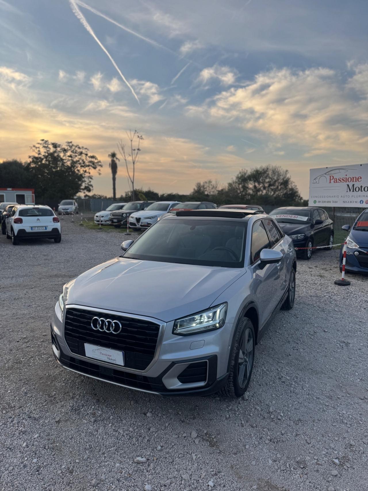 Audi Q2 1.6 TDI S tronic full tetto pelle navi