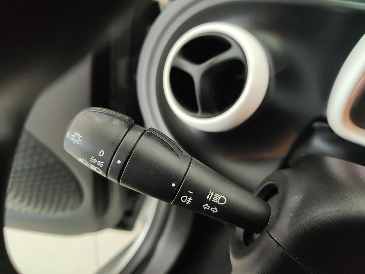 SMART Fortwo III 2015 1.0 70CV URBAN TWINMATIC