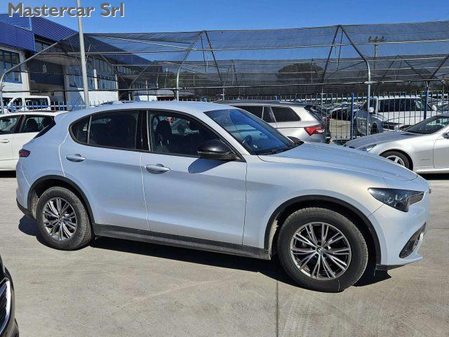 ALFA ROMEO Stelvio STELVIO 2.2 TD 210 CV Super AT8 Q4 - targa GP100BG