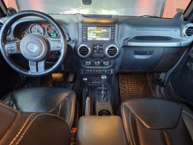 JEEP Wrangler Unlimited 2.8 CRD DPF Sahara Auto