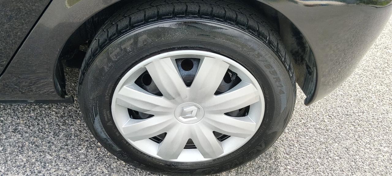 Renault Clio Storia 1.2 5 porte GPL Confort