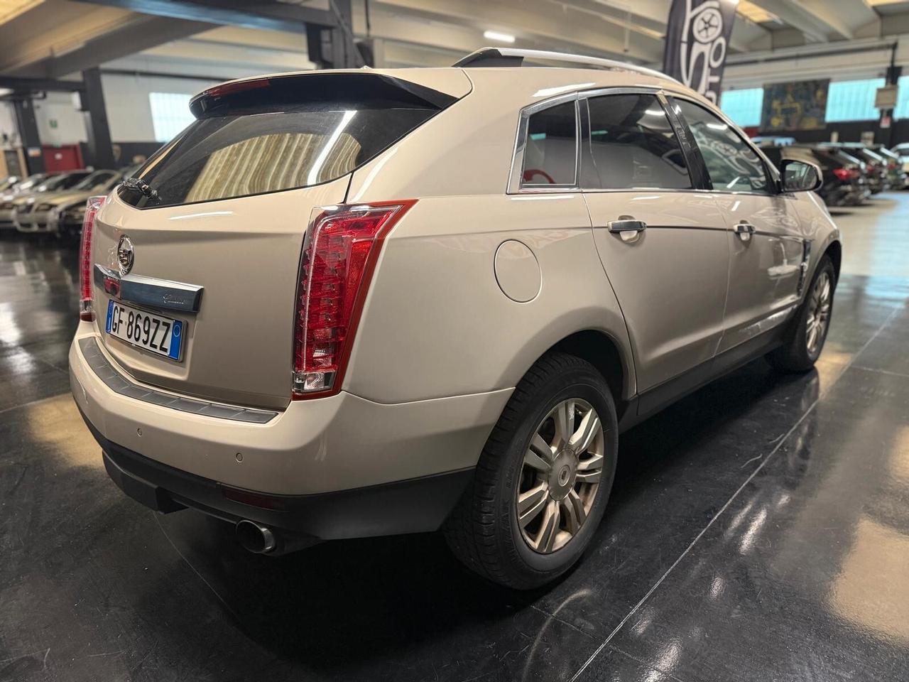 Cadillac SRX 3.0 V6 AWD AT Sports Luxury