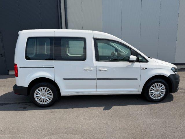 VOLKSWAGEN Caddy 5 POSTI VETTURA - KM 25.000 - NO OBBLIGO FINANZIAM