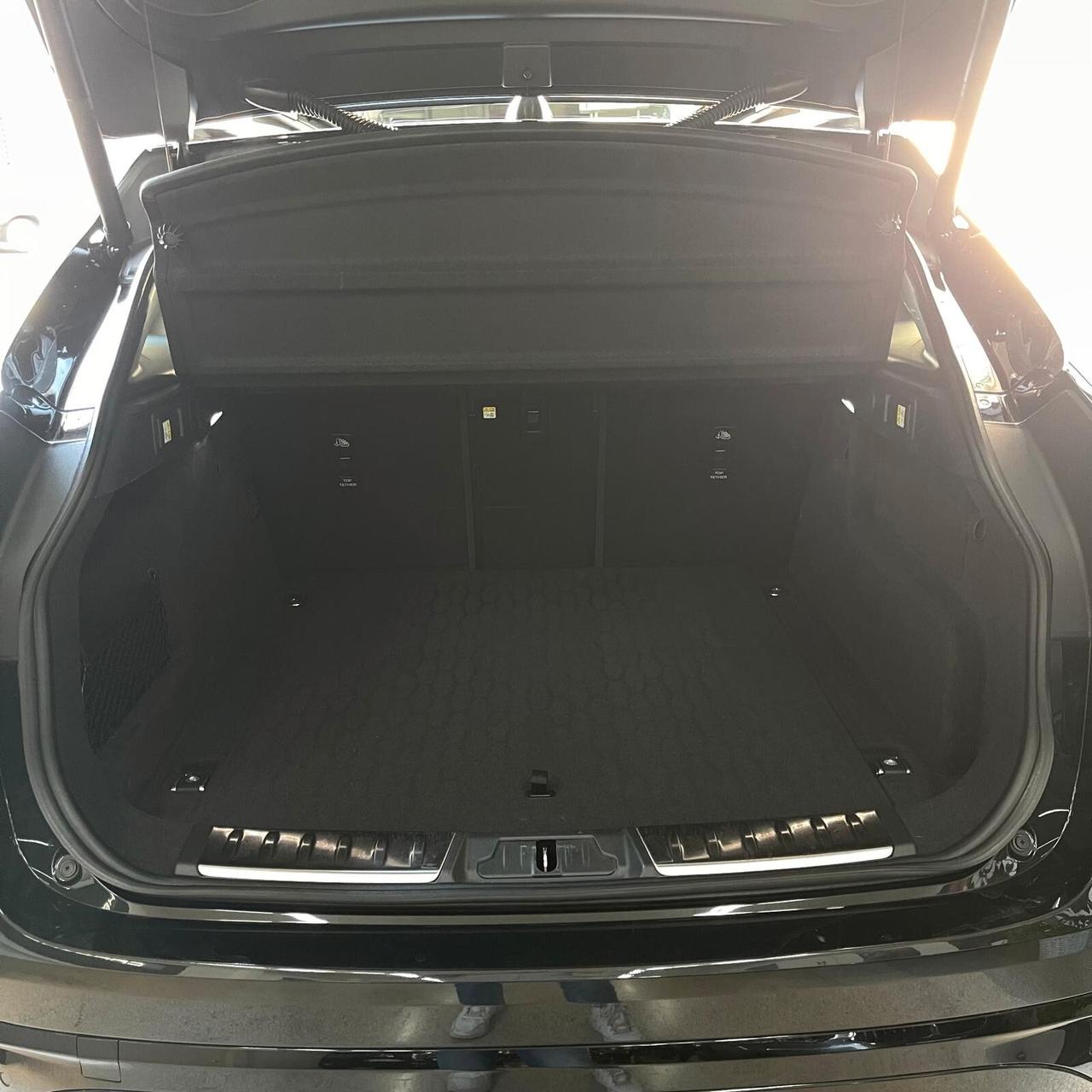 Jaguar F-Pace 2.0 D 204 CV AWD aut. R-Dynamic SE