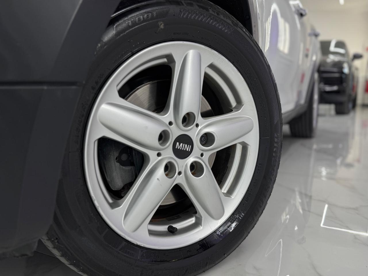 Mini Cooper Countryman 1.6 One D Full Optional