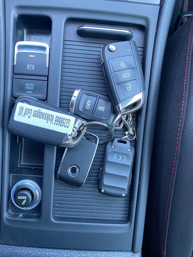 VOLKSWAGEN Golf GTI 2.0 TSI DSG 5p. TETTO/19?/PELLE/DCC/FULL!!