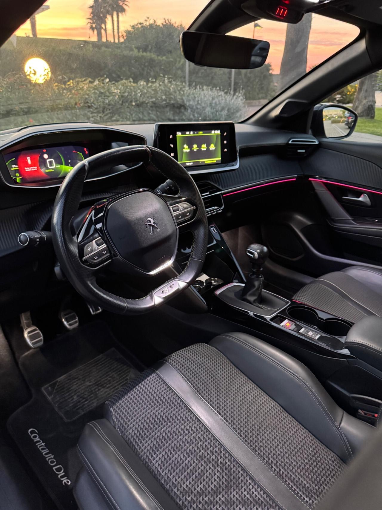 Peugeot 208 PureTech 100 Stop&Start 5 porte GT Line