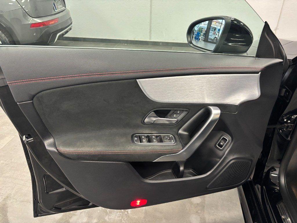Mercedes CLA Shooting Brake d AMG Premium SW Shooting Brake Automatico