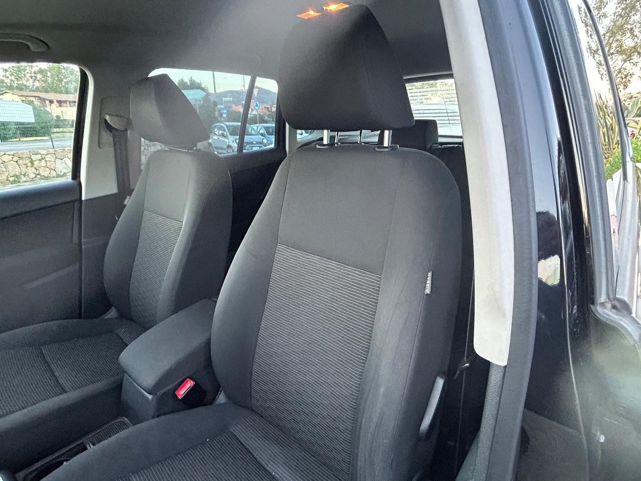 Volkswagen Tiguan 2.0 TDI 110 CV Cross BlueMotion Technology