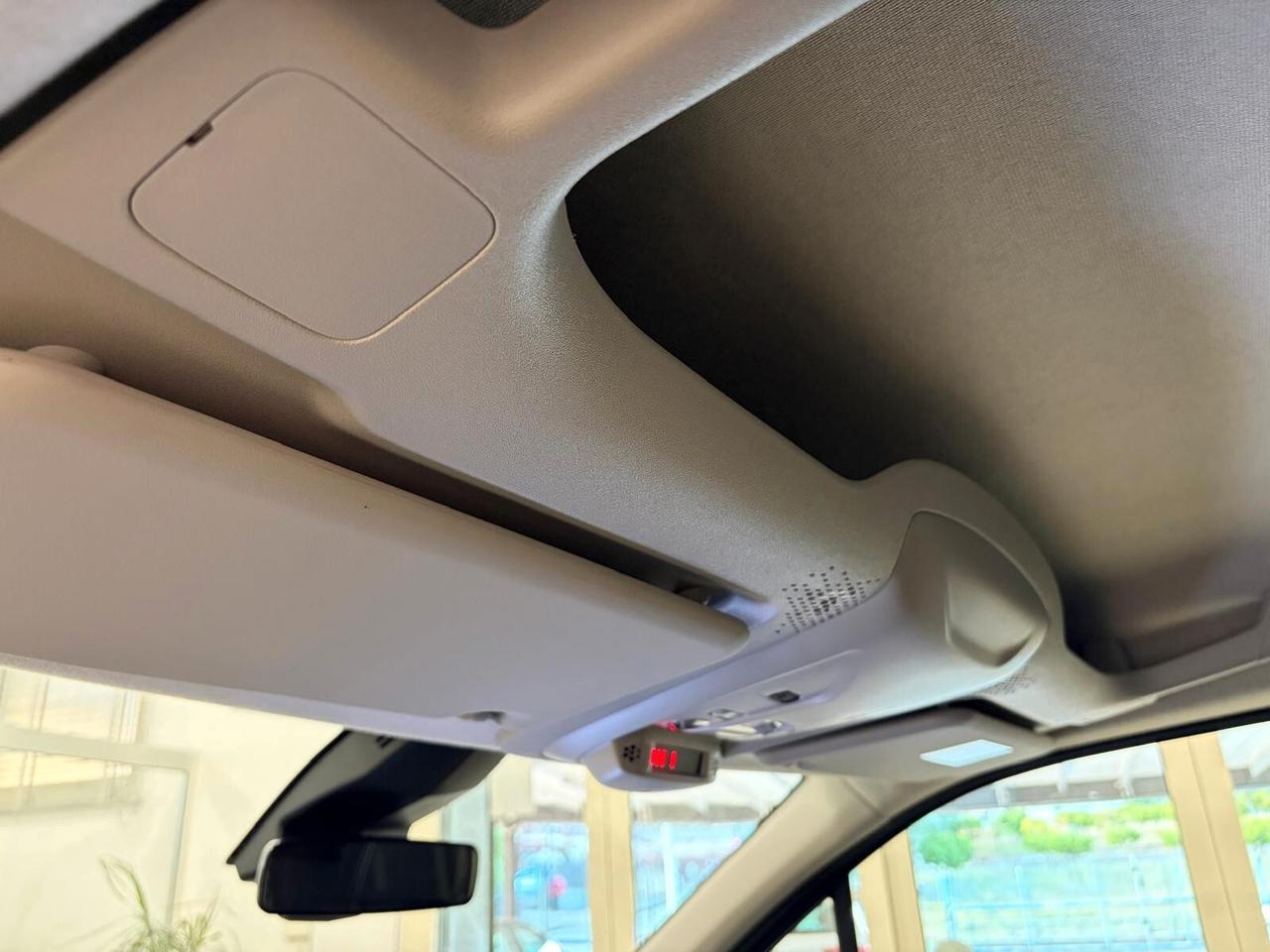 Peugeot Rifter 1.5 bluehdi Allure 100CV AUTOCARRO 5POSTI