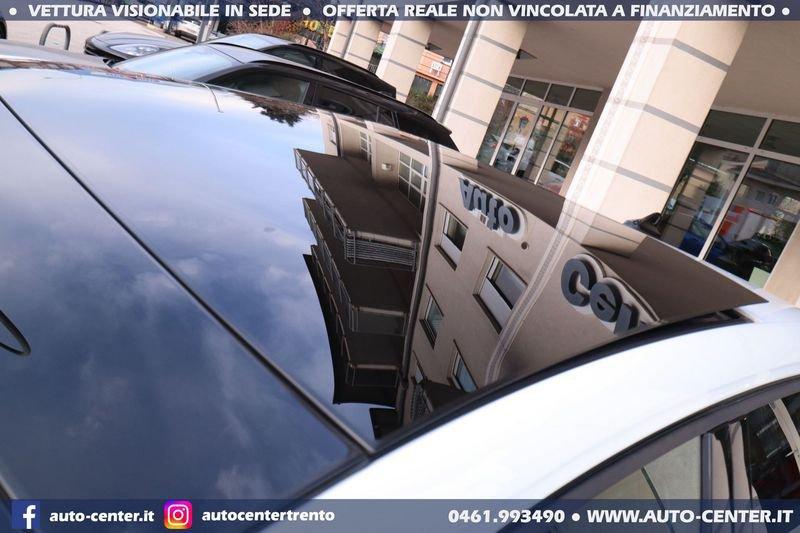 Volkswagen Golf 8 GTD DSG Black Pack *TETTO PELLE LED MATRIX