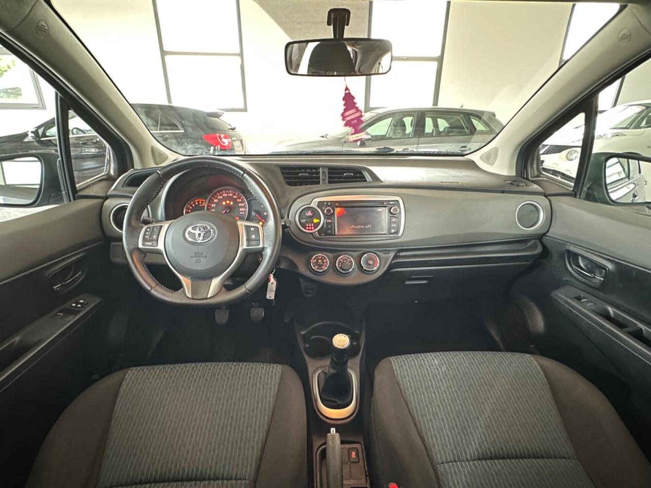 Toyota Yaris 1.0 5 porte Active