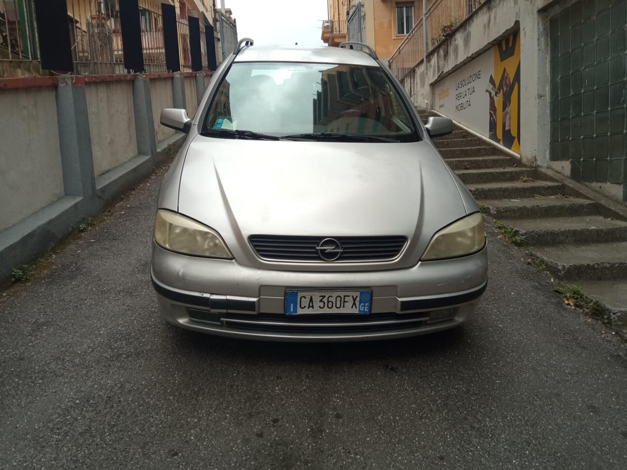 Opel Astra 1.6i 16V cat Station Wagon Club
