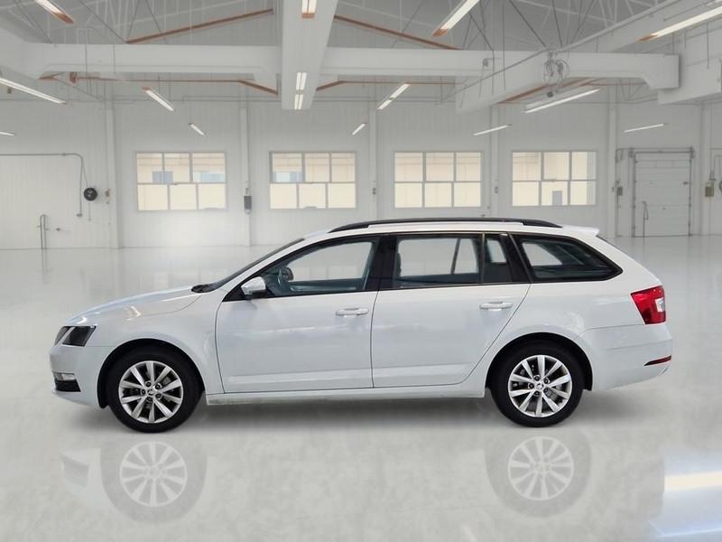 SKODA OCTAVIA WAGON 1.6 TDI EXECUTIVE