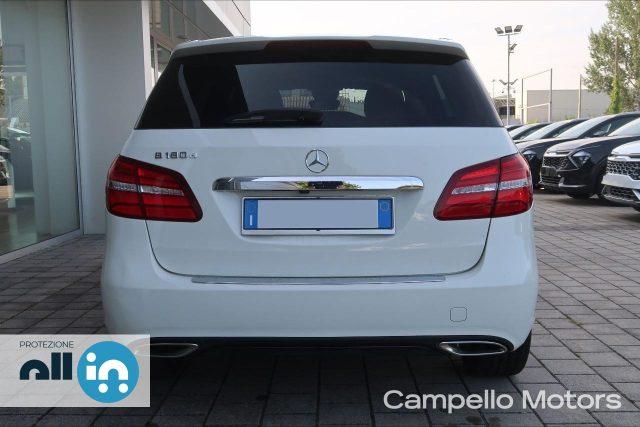 MERCEDES-BENZ B 180 B 180 d Sport Tech