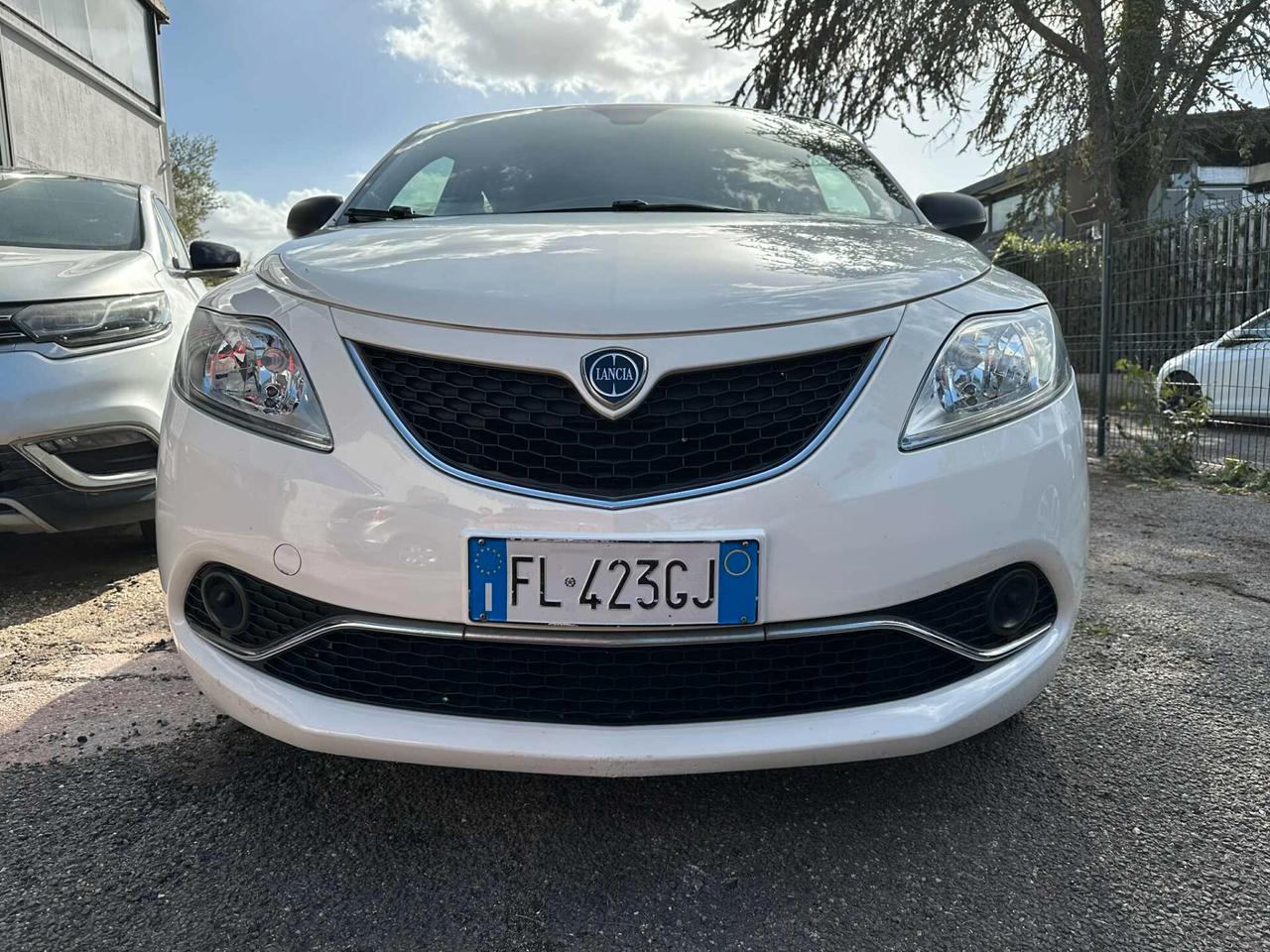 Lancia Ypsilon 1.2 69 CV 5 porte Gold
