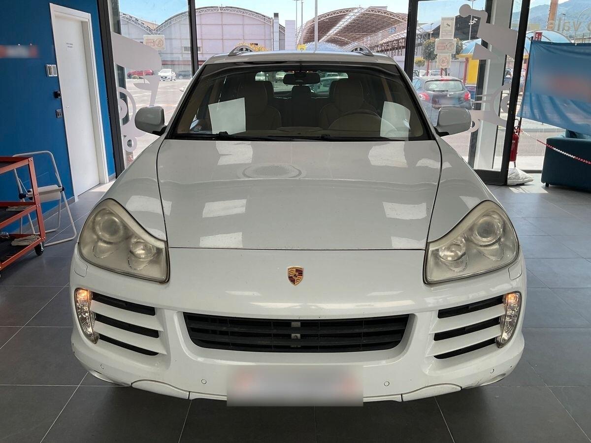 Porsche Cayenne 3.6