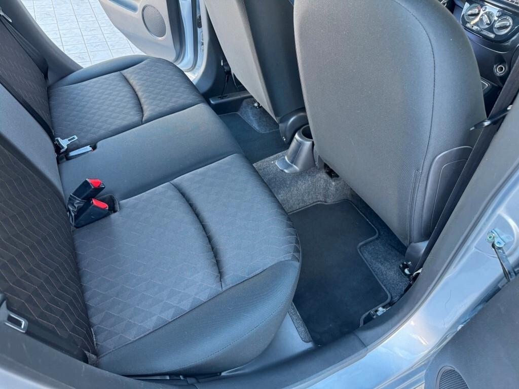 Mitsubishi Space Star 1.2 Intense 5p