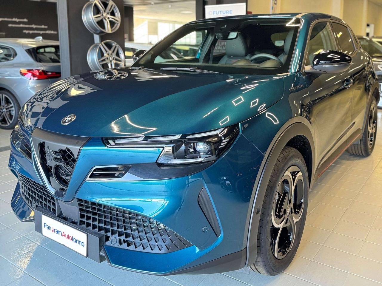 Alfa Romeo Junior Junior 1.2 ibrida Speciale 145cv edct6