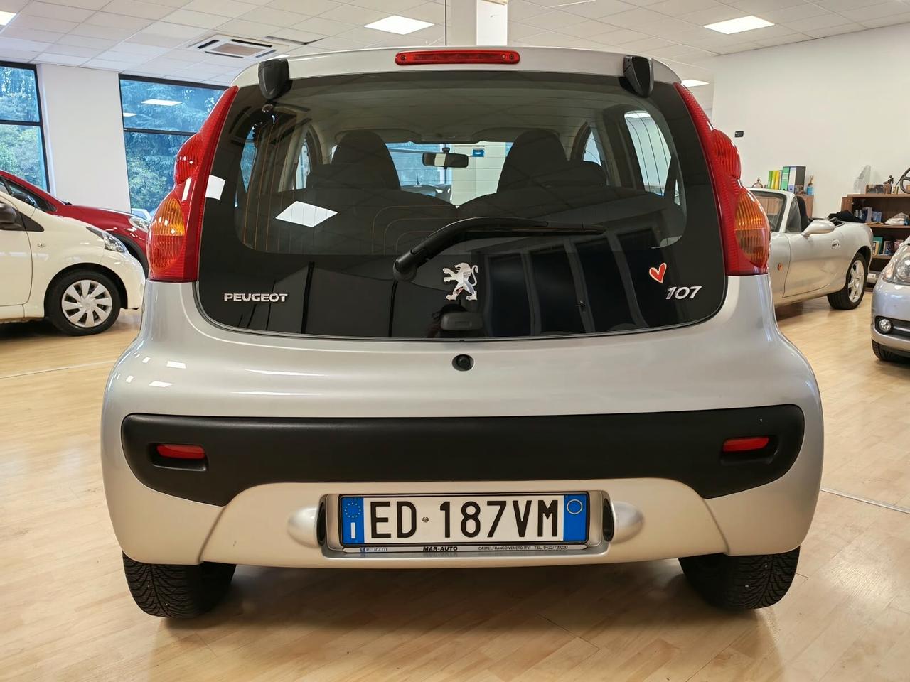 Peugeot 107 - AUTOMATICA - UNICOPRO - SEMPRE TAGLIANDATA !!!