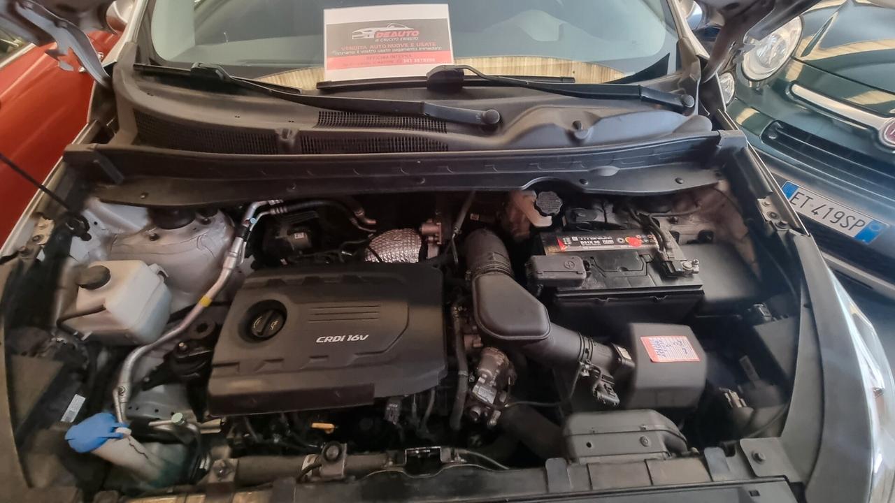 Kia Sportage 1.7 CRDI VGT 2WD high tech