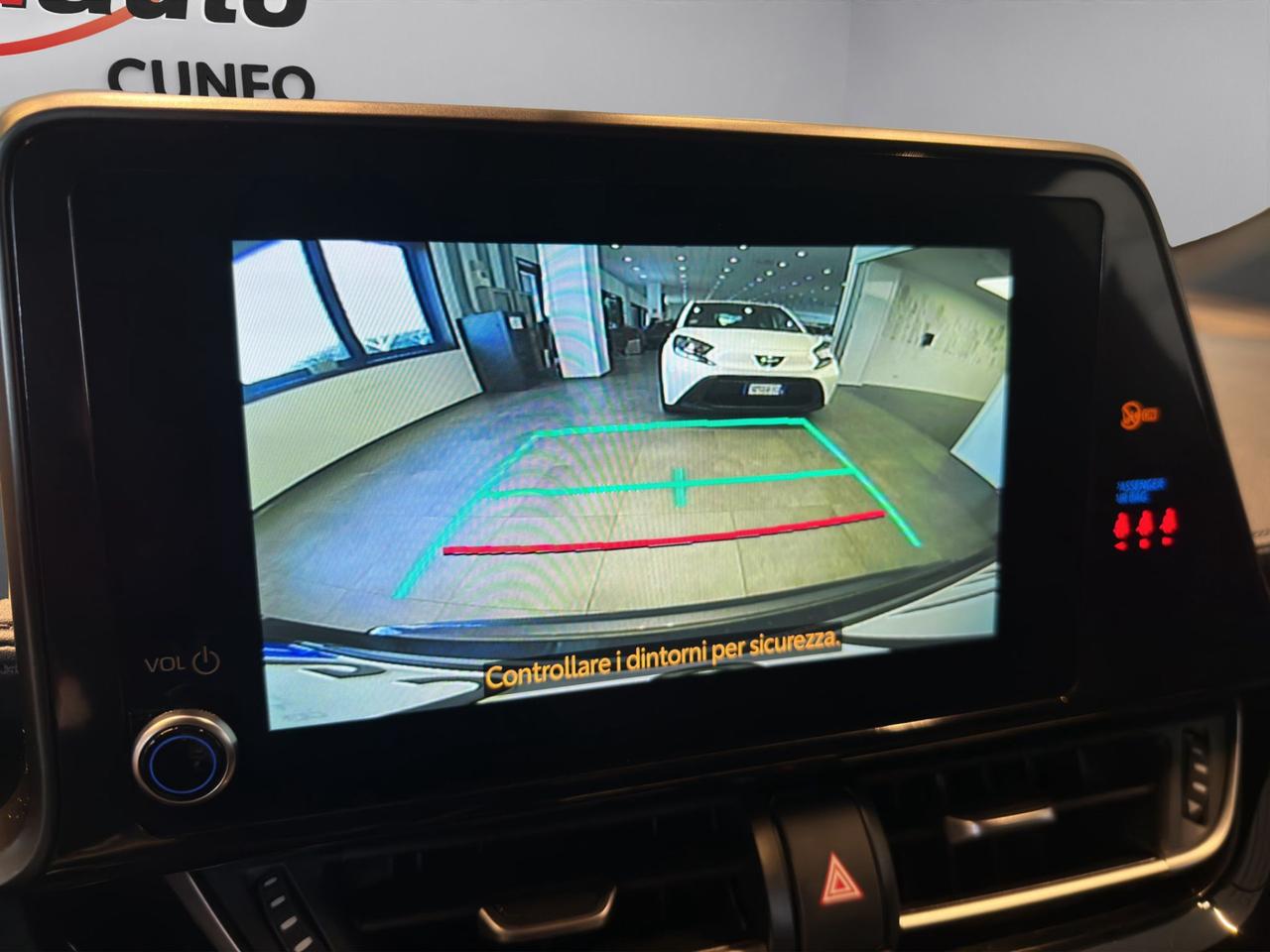 Toyota C-HR 2.0h Trend e-cvt