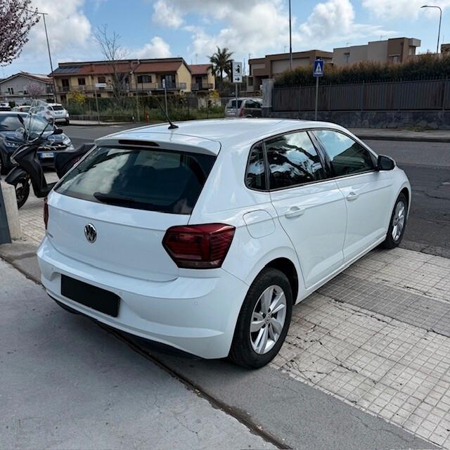 Volkswagen Polo 1.0 tsi
