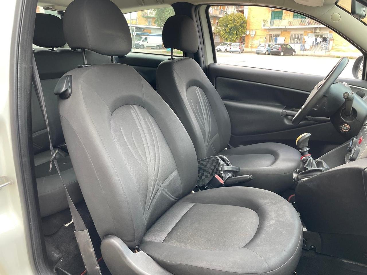 Lancia Ypsilon Restayling 1.2Benz Full Unyca Solo 140milaKM