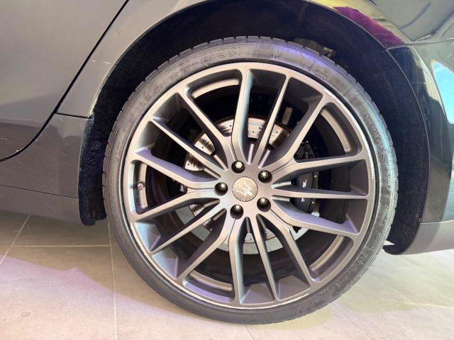 MASERATI Ghibli V6 S Q4