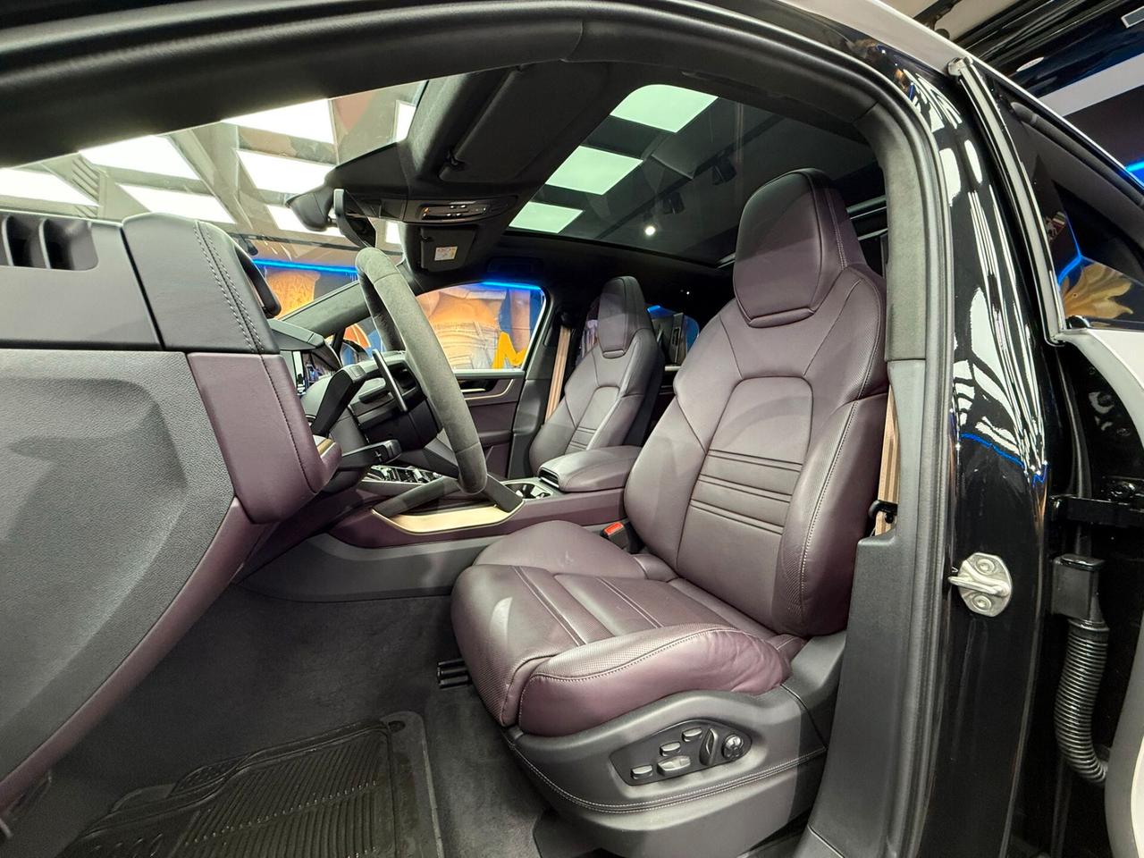 Porsche Cayenne 3.0 V6 E-Hybrid (483)