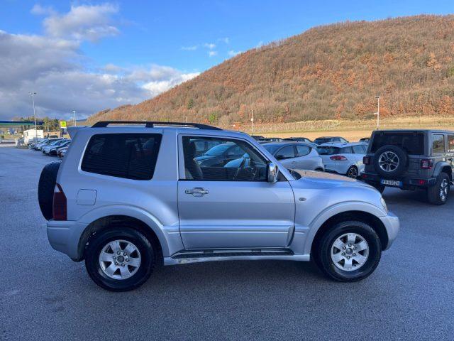 MITSUBISHI Pajero 3.2 16V DI-D 3p. GLS GANCIO TRAINO NO RUGGINE