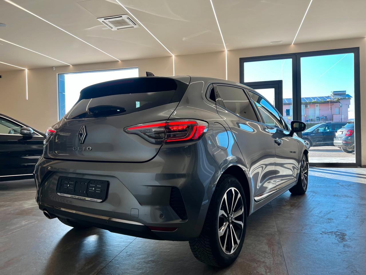 Renault Clio TCe 90 CV 5 porte Techno