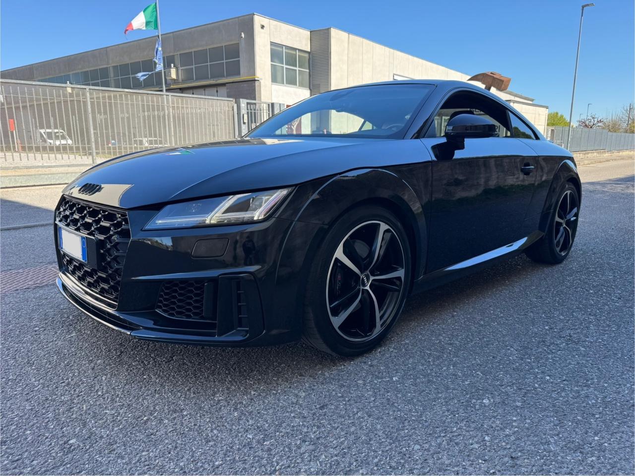 Audi TTS S tronic Quattro