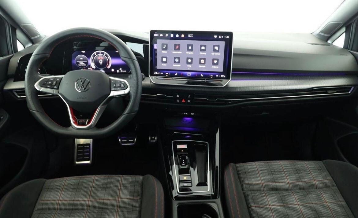 Volkswagen Golf 2.0 8.5 TSI GTI DSG TETTO NAVI