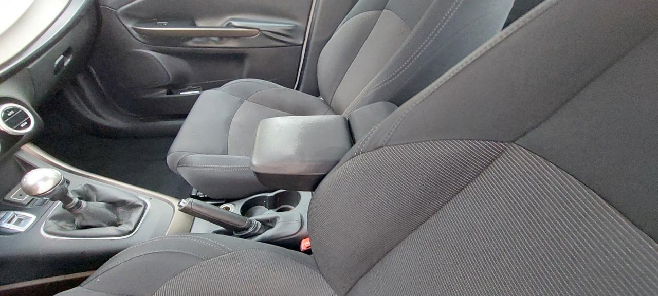 GIULIETTA 1,4 TURBO 120 CV GPL DI SERIE TELEFONO SENSORI CRUISE CONTROL IMPECCABILE FULL