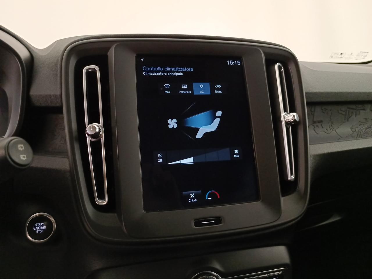 VOLVO XC40 2.0 d3