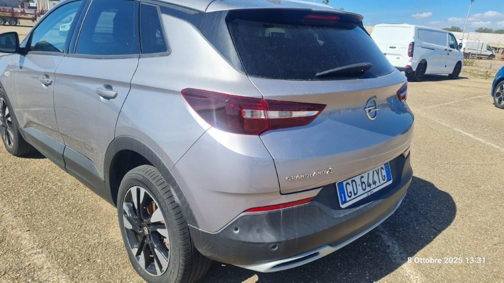 Opel Grandland 1.5 D 131CV AT8 ELEGANCE KM30000 **PREZZO VERO**