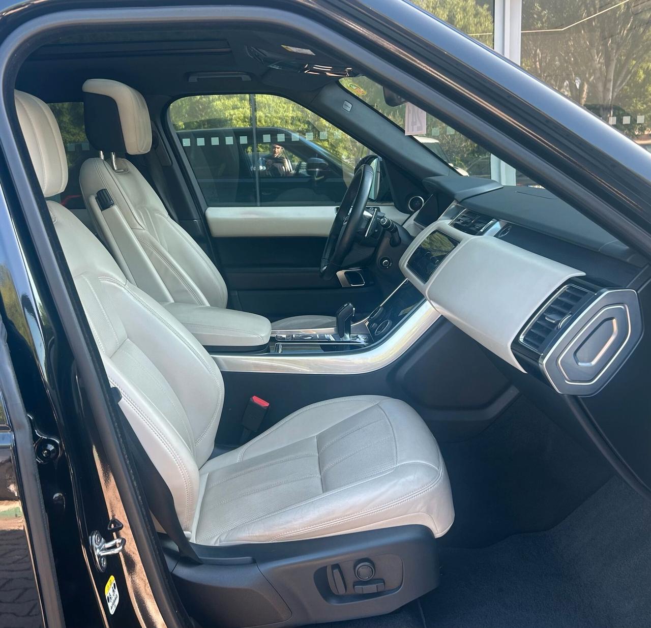 Land Rover Range Rover Sport 3.0 SDV6 HSE Dynamic
