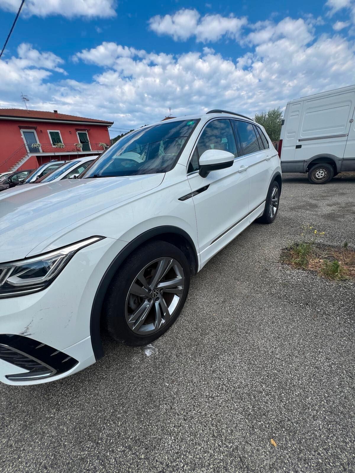 Volkswagen Tiguan 1.5 TSI 150 CV DSG ACT R-Line