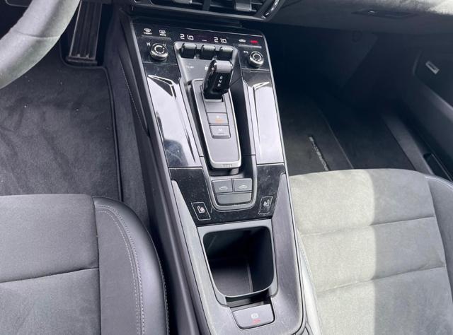 PORSCHE 992 911 Targa 4 GTS