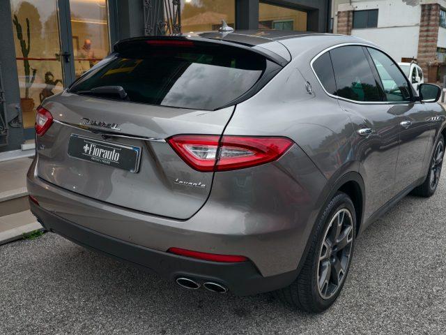 MASERATI Levante V6 Diesel AWD Gransport