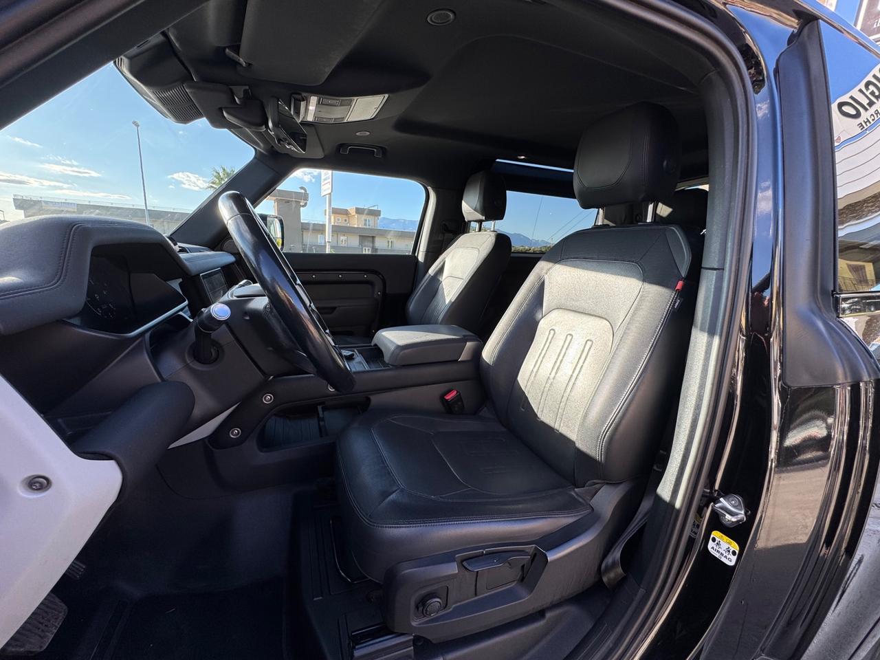 Land Rover Defender 90 3.0D I6 200 CV AWD Auto X-Dynamic SE