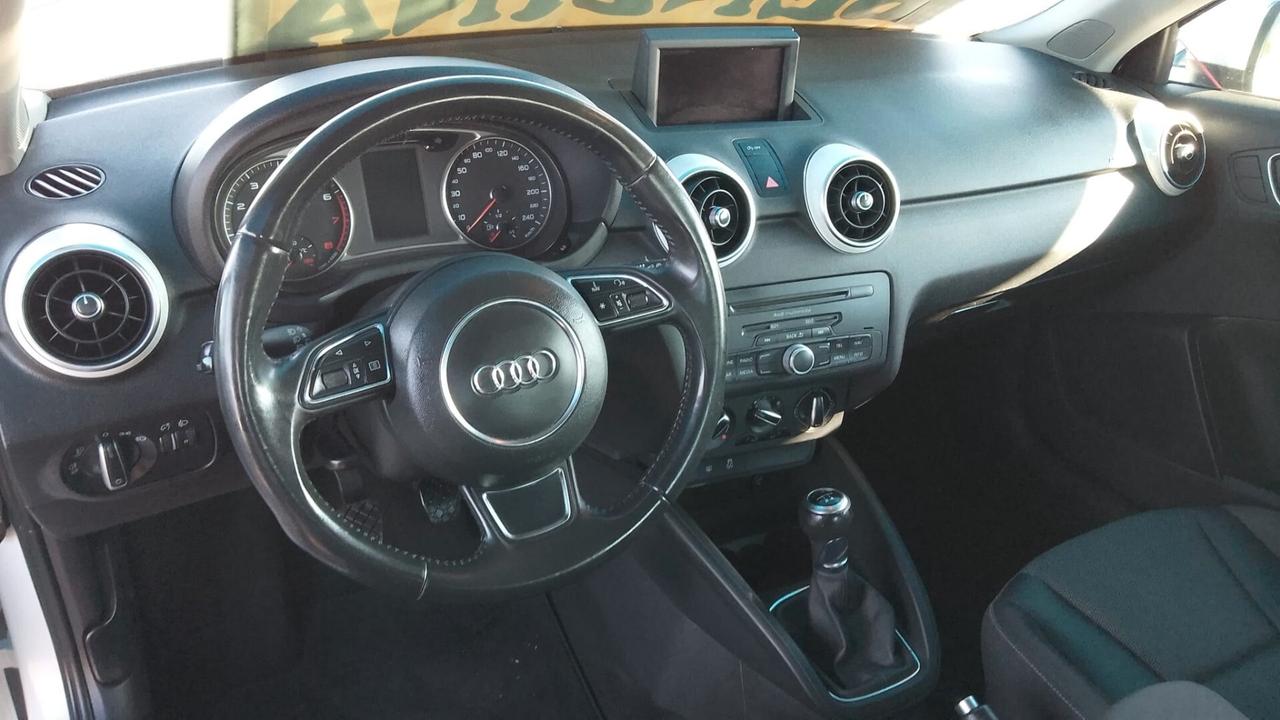 Audi A1 AUDI A 1 benzina 1.2 neo patentati