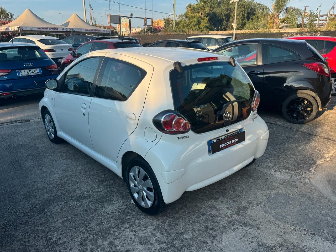 Toyota Aygo 1.0 12V VVT-i 5 porte Lounge Connect