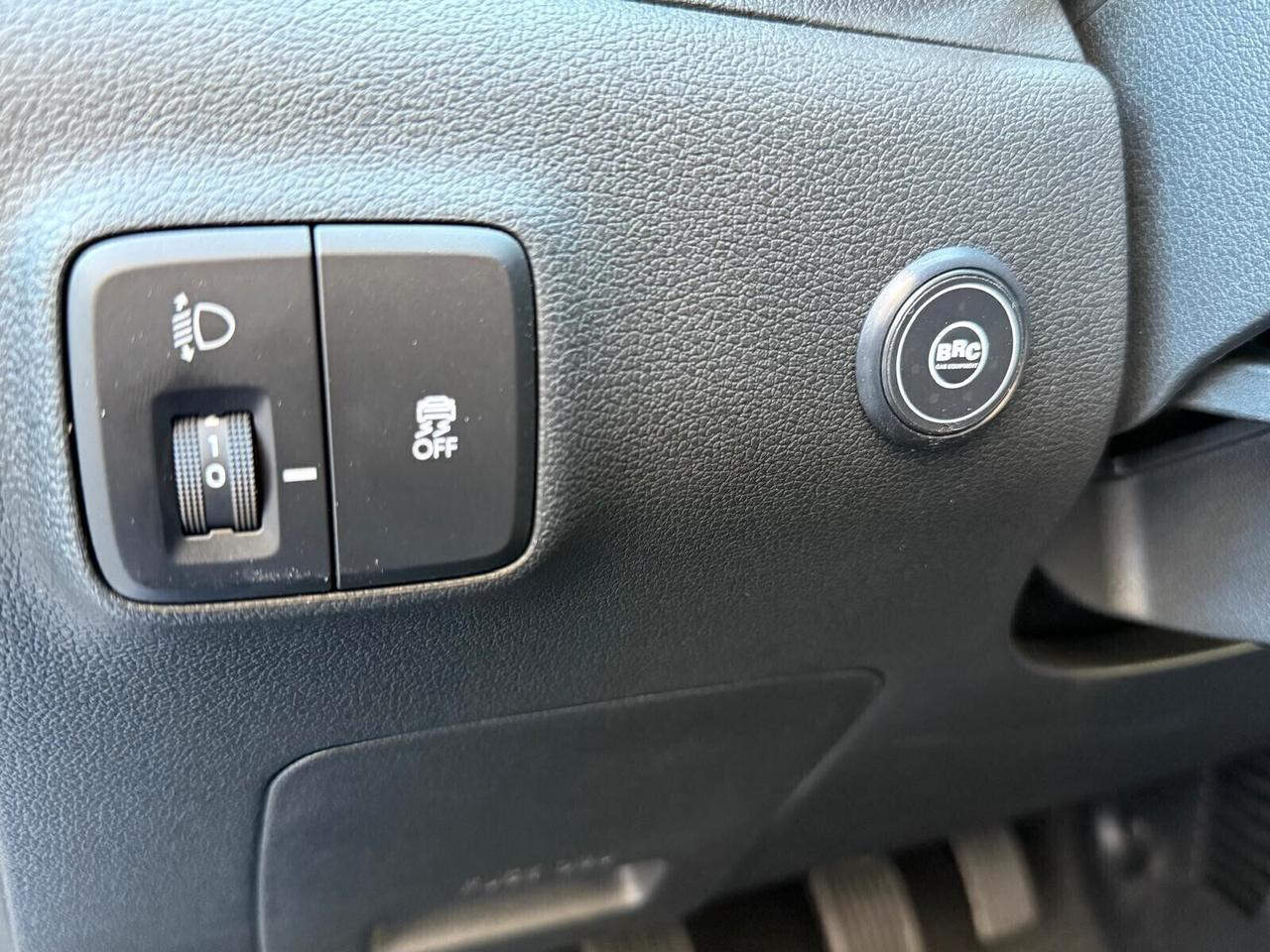 Hyundai i10 1.0 GPL DI SERIE Km0 Introvabile!