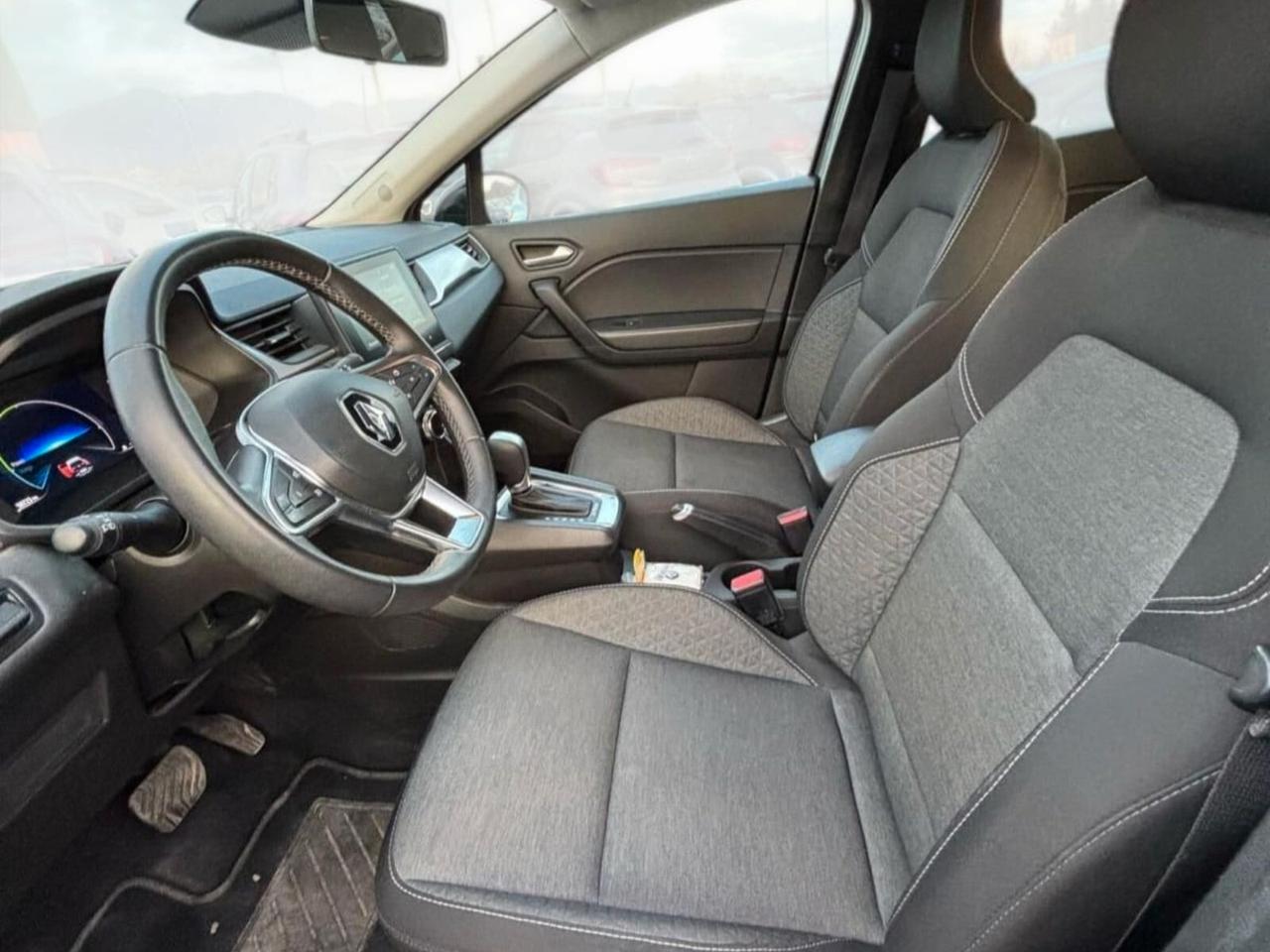 Renault Captur Full Hybrid E-Tech 145 CV Zen